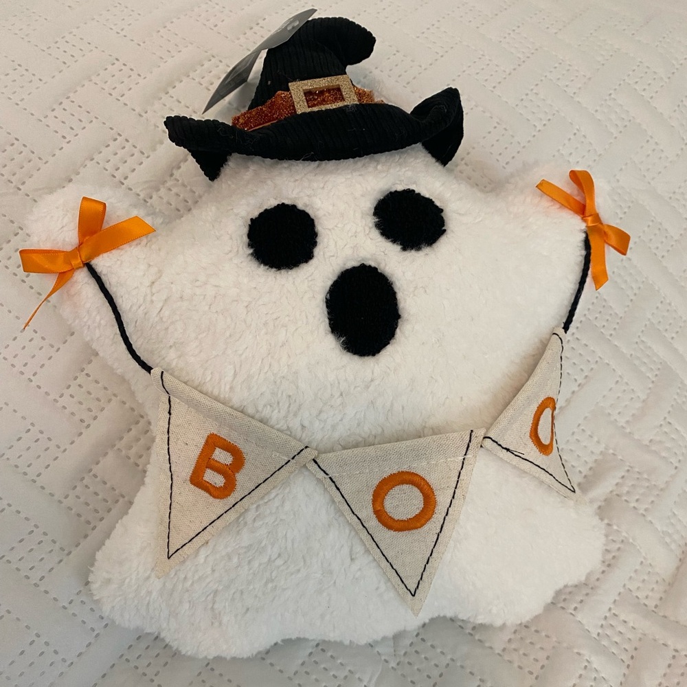 ✨CLEARANCE✨ Halloween Ghost Pillow, NWOT